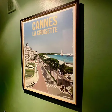 T2 Le Sunscene-parking-clim-terrasses-centre- Capitalchic Services Appartement *