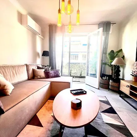 T2 Le Sunscene-parking-clim-terrasses-centre- Capitalchic Services Apartment