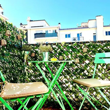 T2 Le Sunscene-parking-clim-terrasses-centre- Capitalchic Services