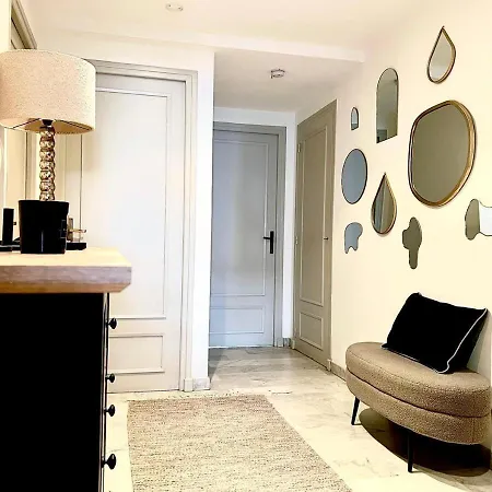 T2 Le Sunscene-parking-clim-terrasses-centre- Capitalchic Services *